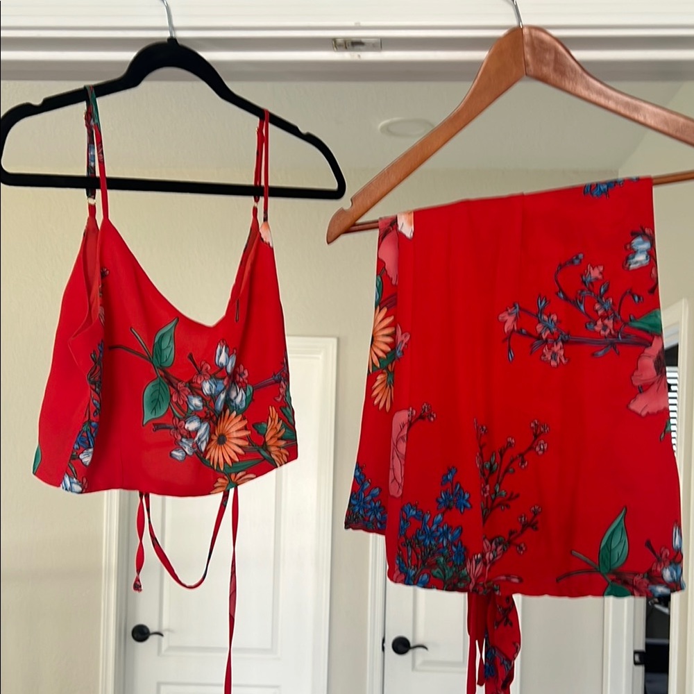 Floral Red Women's Top and Skirt Set